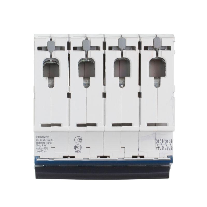 Выключатель автоматический модульный 4п B 32А 10кА TX3 6000 4мод. 400В Leg 403905