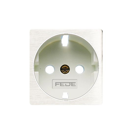 Накладка на розетку FEDE коллекции FEDE, скрытый монтаж, с заземлением, со шторками, белый, FD16731