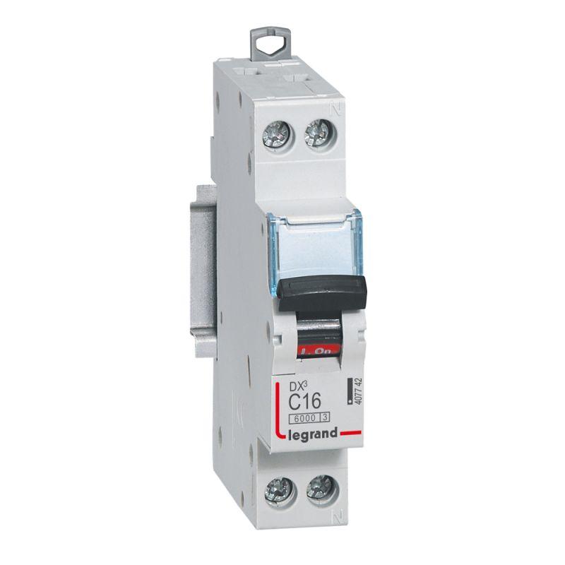 Автомат Legrand DX 1/20 A. Dx3 40а 1п однополюсный c 10ка 407674 Legrand. Автоматический выключатель dx3 6000 -10ка - хар-ка с 1p - 230/400в - 10а - 1 модуль. Автоматический выключатель 1а 1р dx3.
