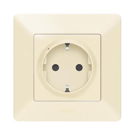 Умная розетка 2К+З Valena Life 16А 230В Netatmo 752294