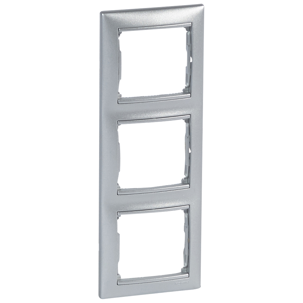 Рамка 3п вер Алюминий Valena