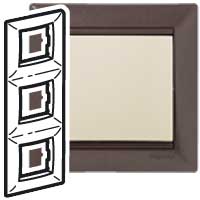 Рамка 3п вер Модерн Valena